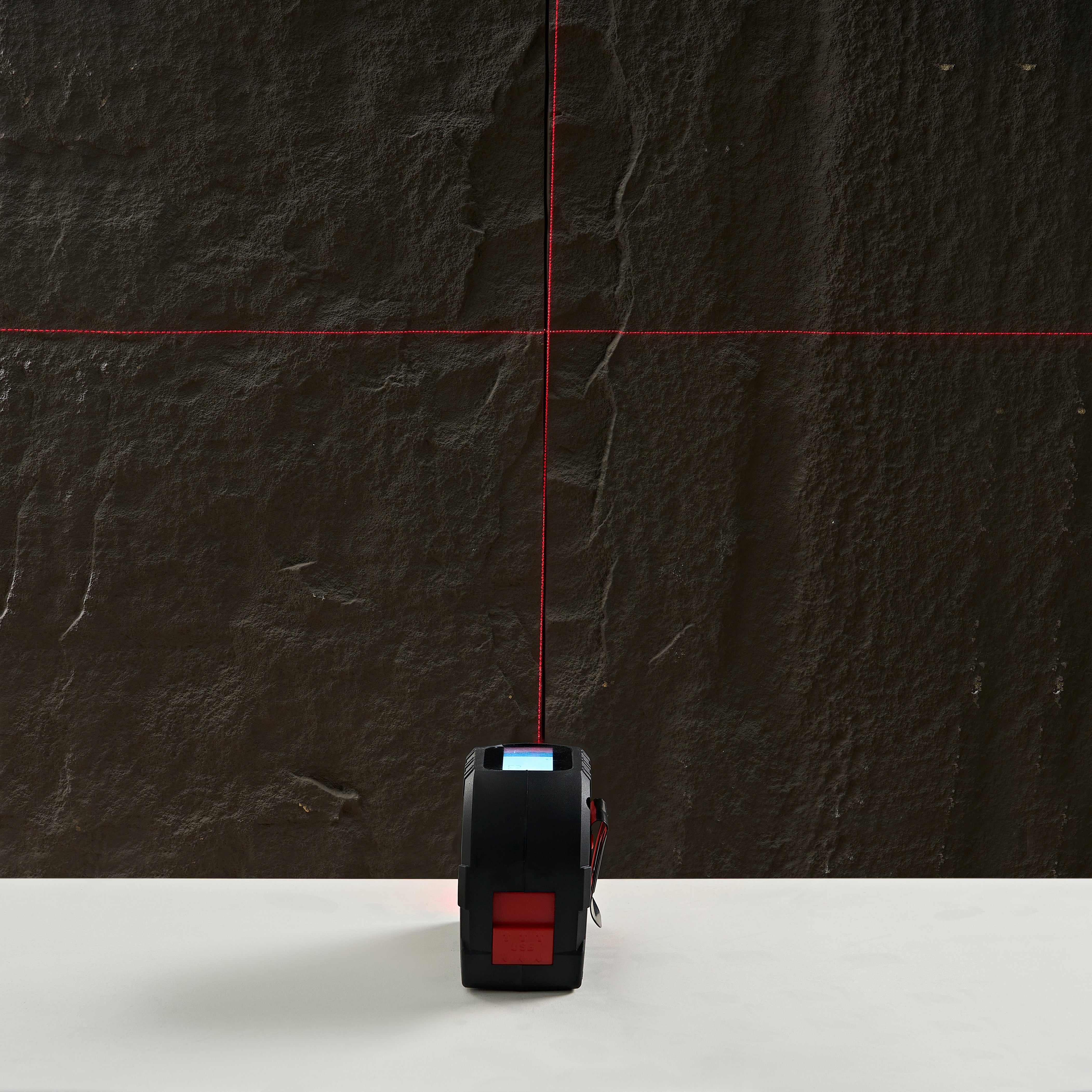 Metrixo MEZZO™ — The Next-Gen 3-in-1 Laser Tape Measure (60m Digital Precision)